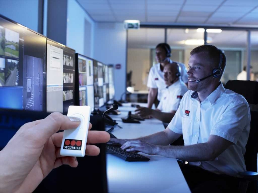 Mobilní tísňové tlačítko ochrání seniory