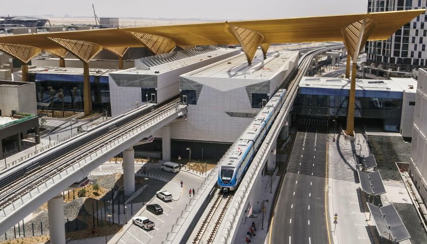 Dubai metro autonomous