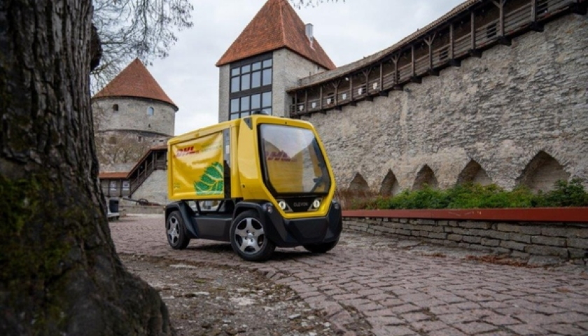 Robotic couriers Tallinn Old Town